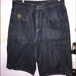 Eight732 Shorts Young Jeezy’s Clothing Line - Hustler’s Ambition